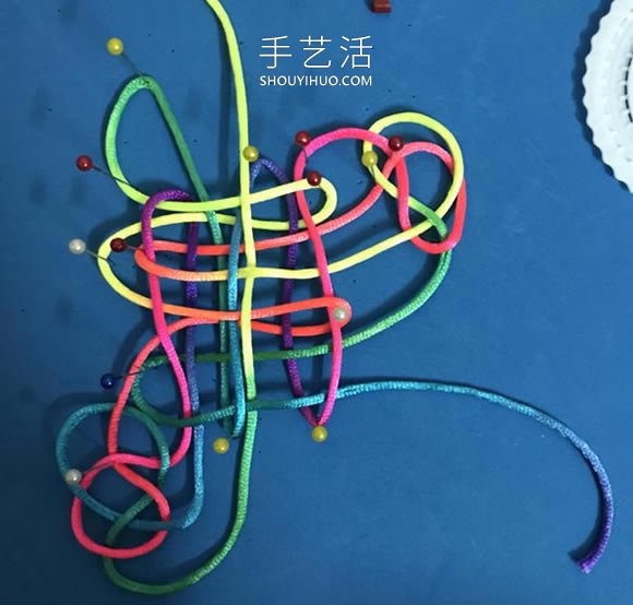 蝴蝶結(jié)的編法步驟圖解教程 -  itrip.net.cn