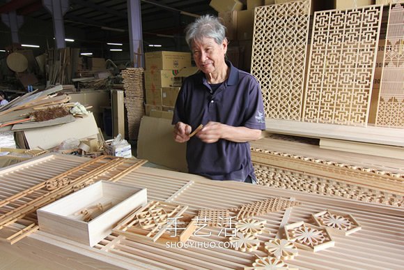 絕美木窗花工藝做成的臺燈、紙巾盒作品欣賞 -  itrip.net.cn