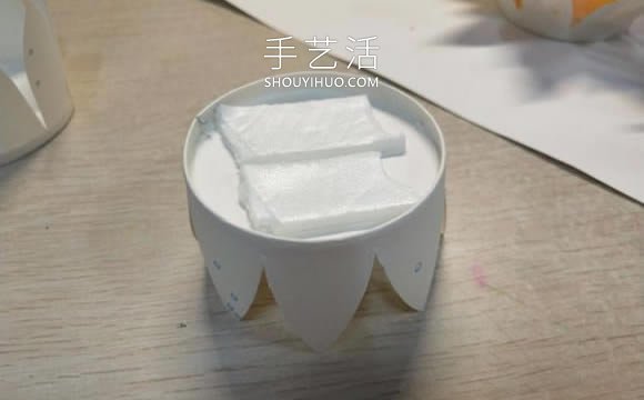 一次性紙杯手工制作梵高向日葵圖片教程 -  itrip.net.cn