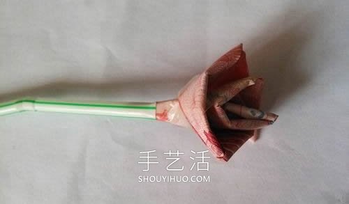 一百元面值人民幣折玫瑰花的步驟圖解 -  itrip.net.cn