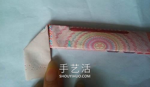 一百元面值人民幣折玫瑰花的步驟圖解 -  itrip.net.cn