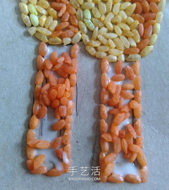 米粒貼畫大公雞的簡(jiǎn)單手工制作教程 -  itrip.net.cn