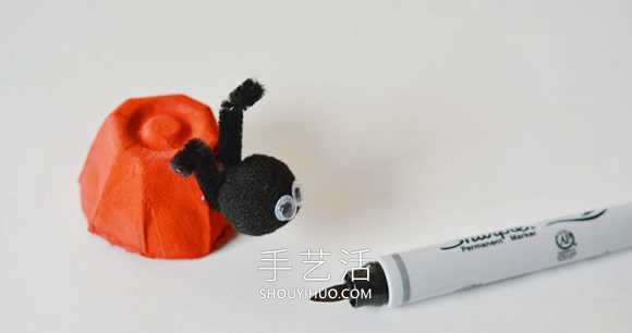 蛋盒手工制作瓢蟲的教程 -  itrip.net.cn