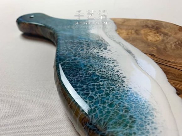 樹(shù)脂藝術(shù)將日常物品變成微型海洋景觀 -  itrip.net.cn