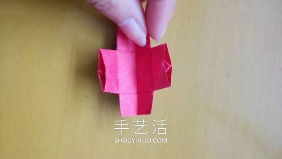 嬰兒小衣褲折疊方法教程 -  itrip.net.cn