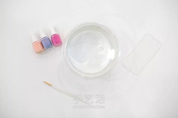 DIY大理石花紋指甲油手機(jī)殼的方法教程 -  itrip.net.cn