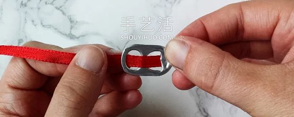 易拉罐拉環(huán)手鏈怎么做的制作教程 -  itrip.net.cn