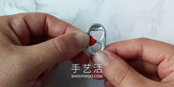 易拉罐拉環(huán)手鏈怎么做的制作教程 -  itrip.net.cn