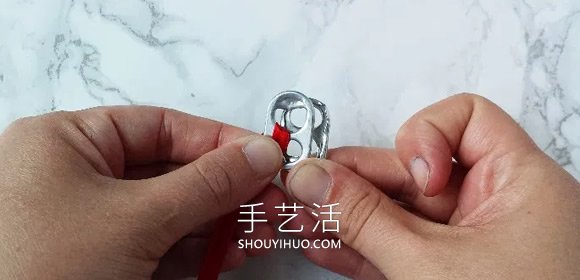 易拉罐拉環(huán)手鏈怎么做的制作教程 -  itrip.net.cn