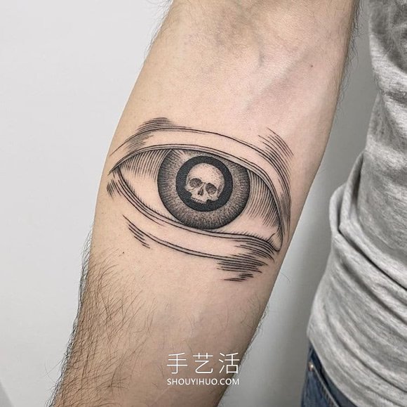 微小的點(diǎn)和細(xì)線(xiàn)組合，超現(xiàn)實(shí)主義紋身作品賞 -  itrip.net.cn