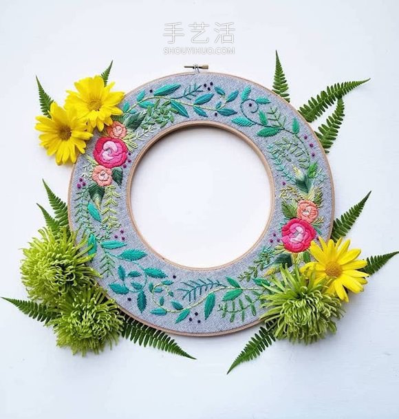 帶有美麗植物插圖的“花環(huán)”刺繡作品欣賞 -  itrip.net.cn