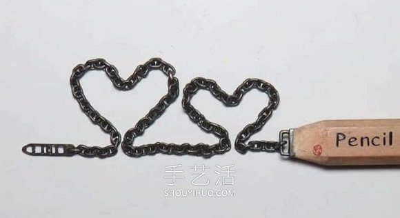 驚人的耐心！用鉛筆芯手工雕刻精美鏈子 -  itrip.net.cn