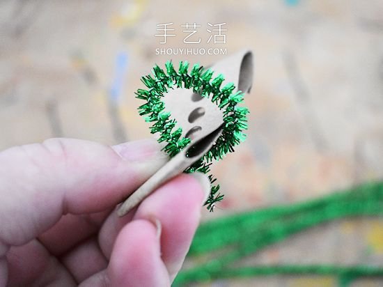 扭扭棒圣誕樹手工制作方法教程 -  itrip.net.cn
