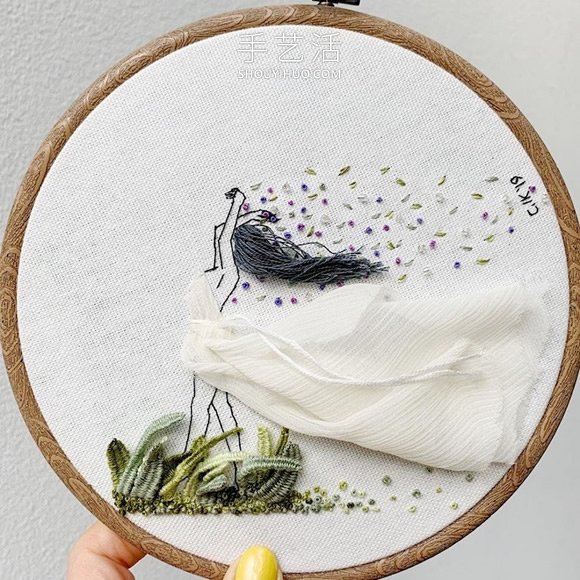 3D人物刺繡，仿佛夏日的微風(fēng)輕拂過她們 -  itrip.net.cn