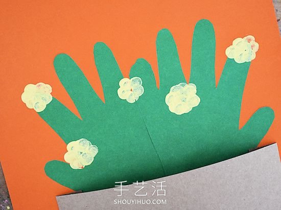 春天幼兒園小手工：手印花盆制作 -  itrip.net.cn